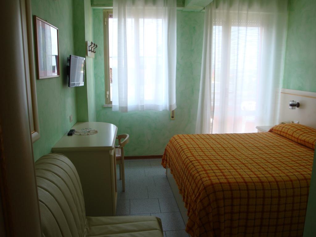 Hotel Prestigio เชเซนาติโก ห้อง รูปภาพ