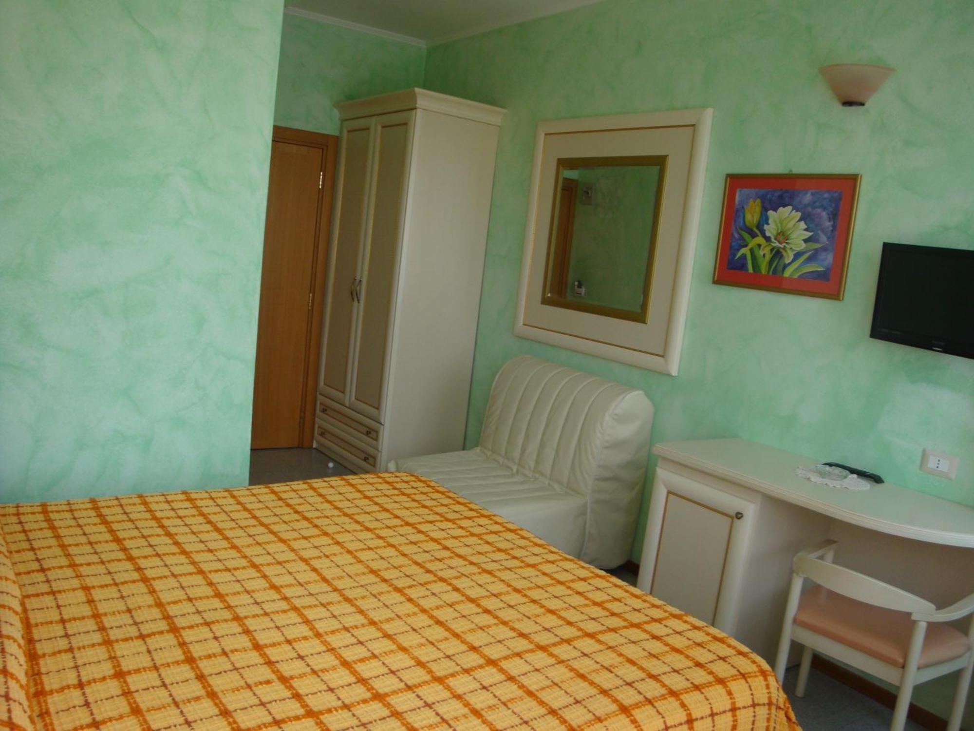 Hotel Prestigio เชเซนาติโก ห้อง รูปภาพ