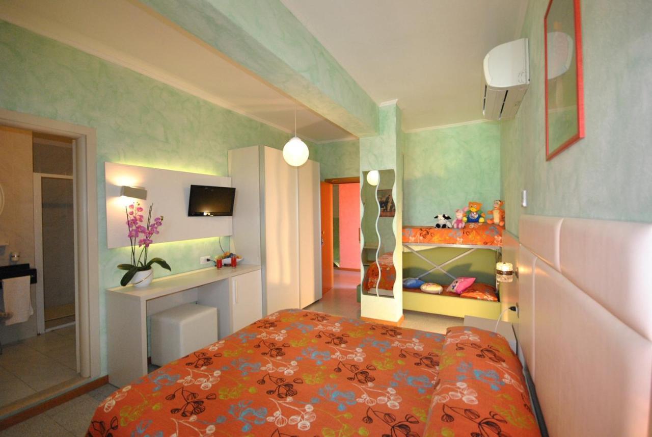 Hotel Prestigio เชเซนาติโก ภายนอก รูปภาพ